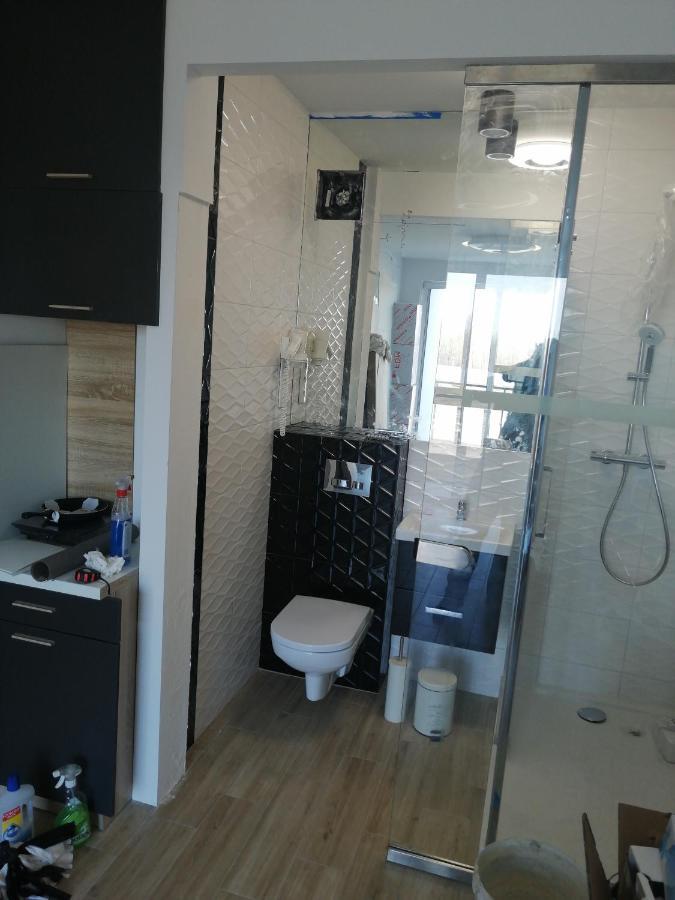Apartamenty Galeria Polnocna Варшава Экстерьер фото